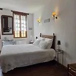 Holiday home De La Sauvetat *