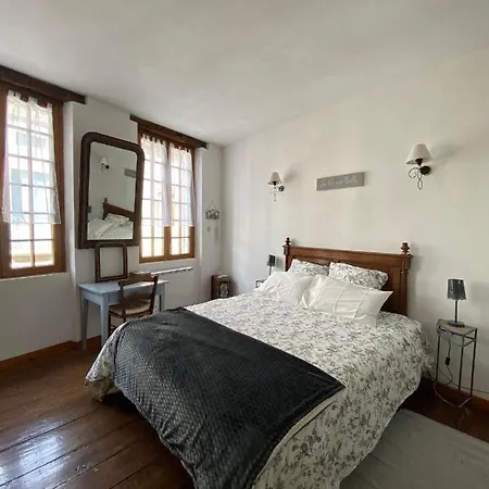 Holiday home De La Sauvetat Auvillar